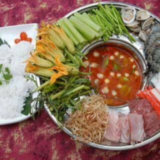 Nồi lẩu vành(lẩu nón)