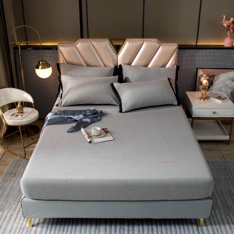 NỈ NHUNG MỊN THÊU THƯƠNG HIỆU SUMOI ĐỦ SIZE( tặng kèm hai vỏ gối)