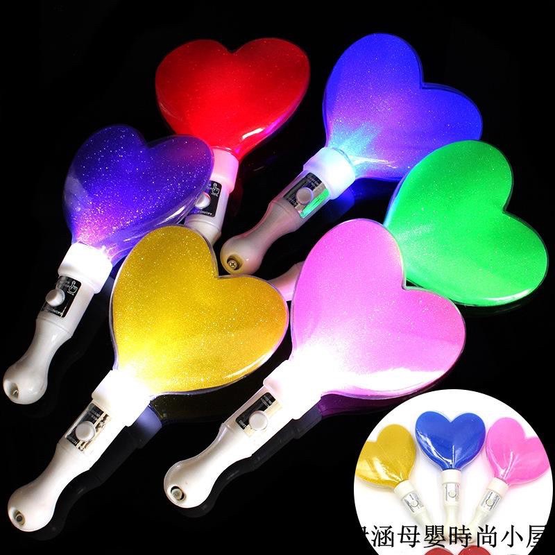 GẬY PHÁT SÁNG HÌNH TRÁI TIM KÈM PIN