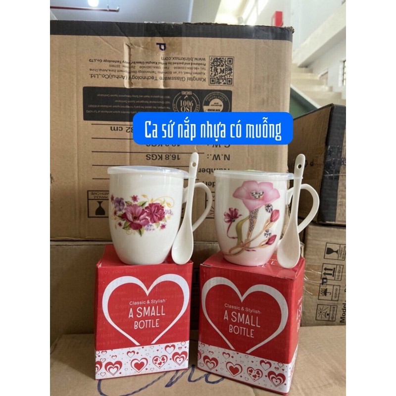 (SIÊU RẺ) Cốc sứ uống nước kèm thìa và nắp hít chân không 300ml