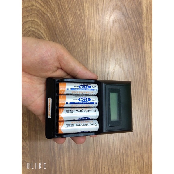 Combo 10 bộ sạc 4 pin Doublepow 3200mAh