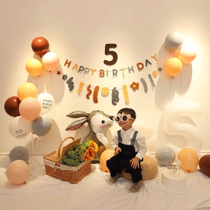 Set trang trí sinh nhật , cờ dạ hàn quốc, bóng nhôm thỏ ngọc(Hàng mẫu mới)