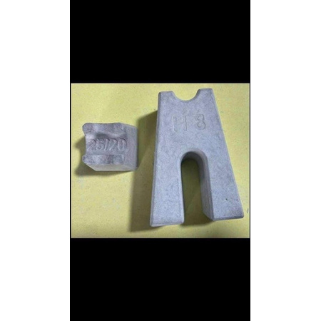 🌻⭐ 🌻⭐Khuôn đúc con kê bê tông, khuôn đúc cục kê bê tông V2, kích thước 20mm-25mm