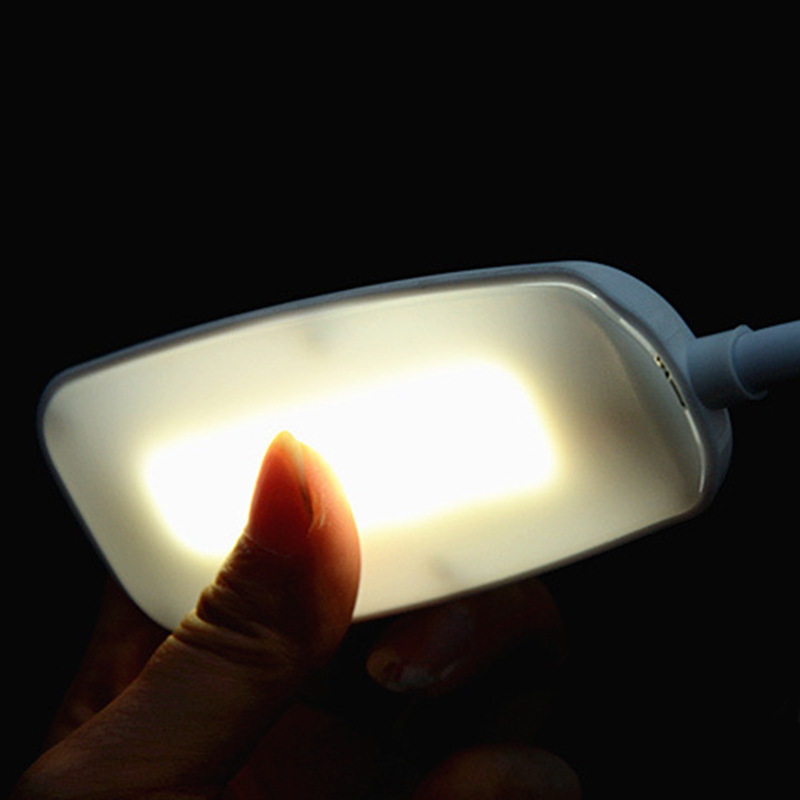 Đèn Led Để Bàn Bảo Vệ Mắt Có Công Tắc Chạm Và Cổng Sạc Usb Dùng Cho Học Sinh / Học Sinh
