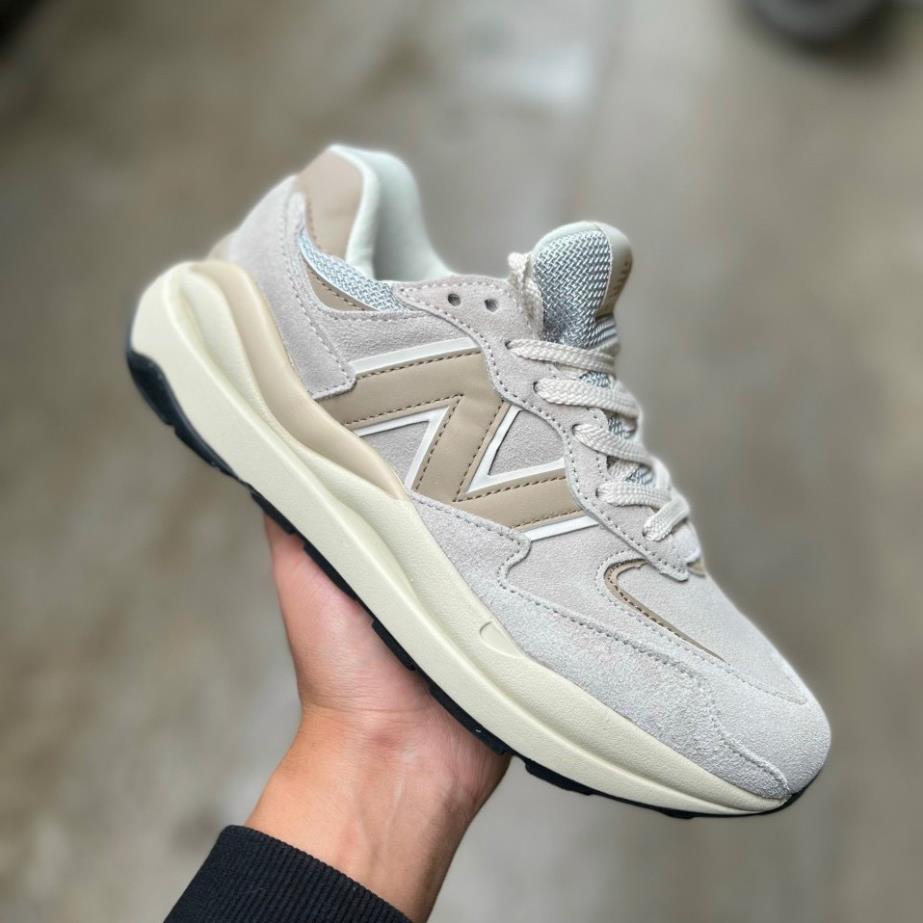 giày newbalance xám 530,574 giày NB 300 xám đế cao 🔬