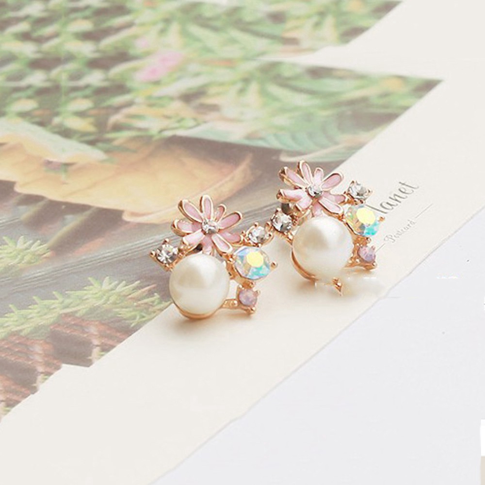 Khuyên kẹp vành tai hình hoa đính ngọc trai giả không xỏ lỗ phong cách Hàn Quốc