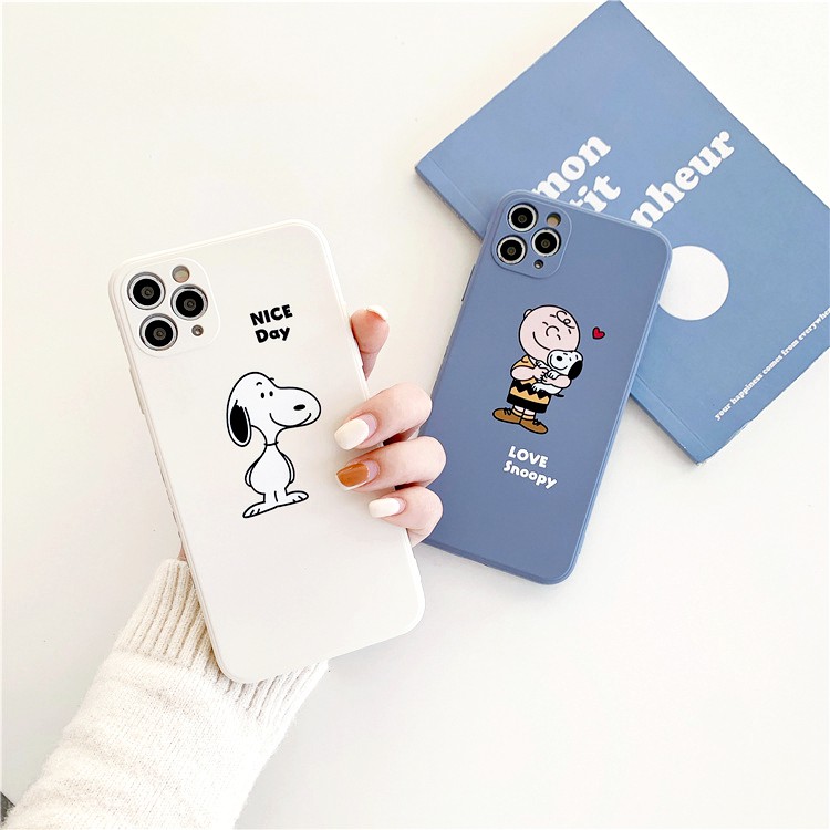 Ốp lưng iphone Love Snoopy cạnh vuông in hình viền 5/5s/6/6plus/6s/6splus/7/7plus/8/8plus/x/xs/11/12/pro/max/plus/promax