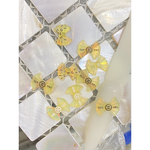 Nơ trong trang trí móng set 20 viên