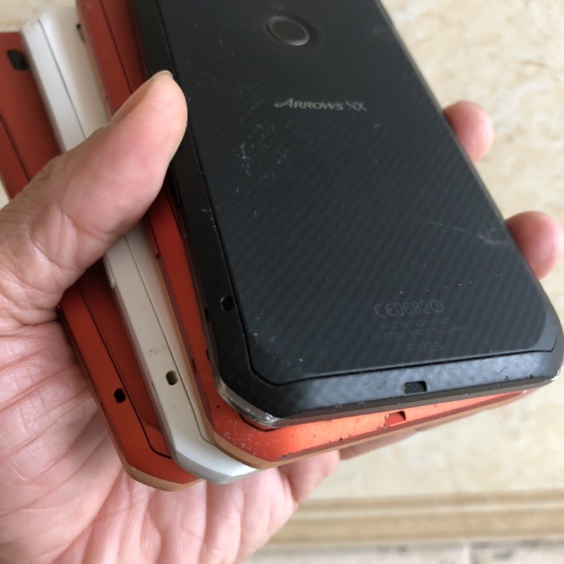 điện thoại nội địa Nhật Fujitsu F-02G màn 5.2 inch ram 3GB+32GB | BigBuy360 - bigbuy360.vn