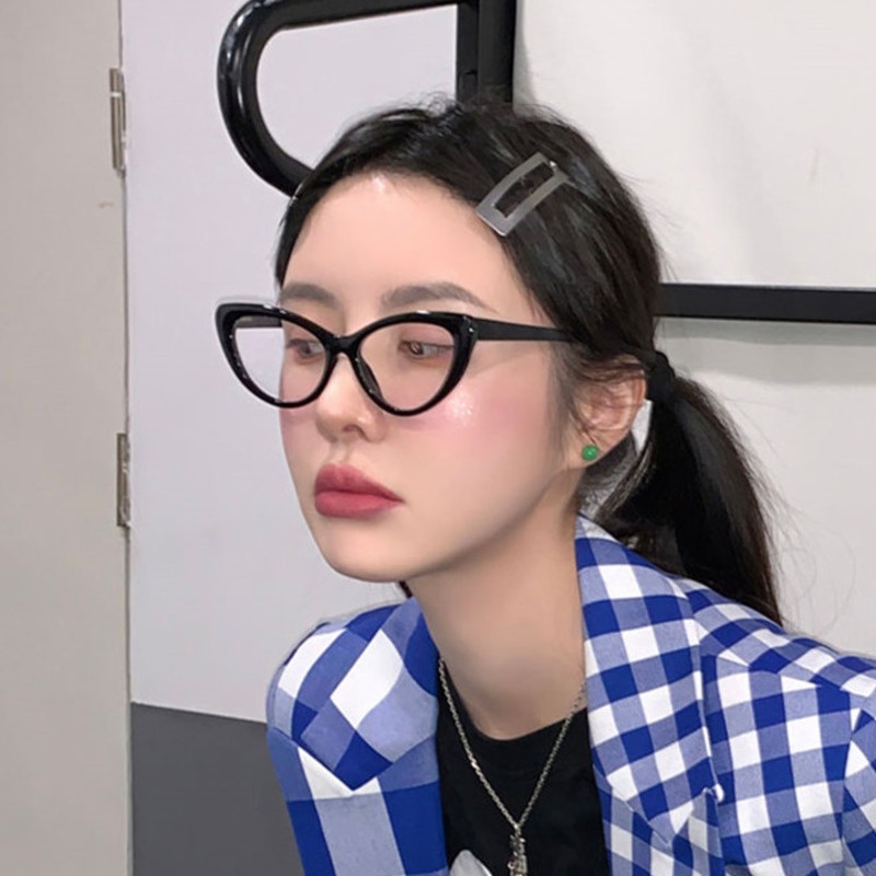 Kính mắt mèo phong cách Âu Mỹ thời trang cho nữ