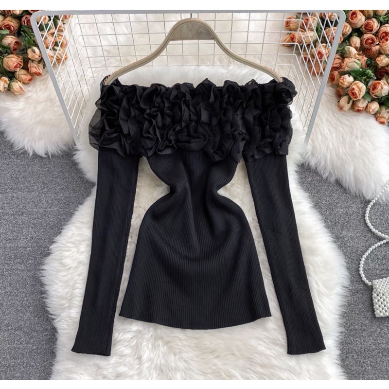 Áo len bèo trễ vai