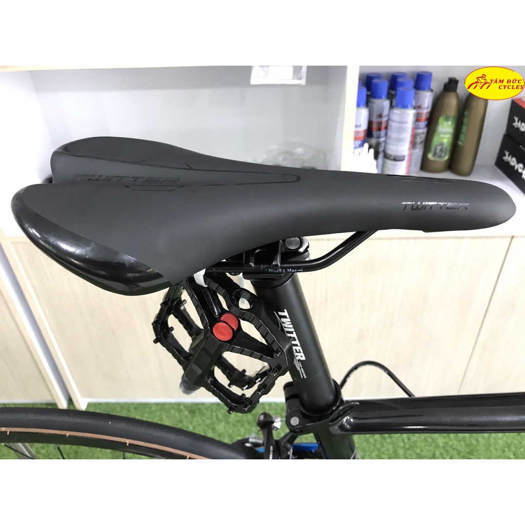 Xe đạp touring twitter smile c