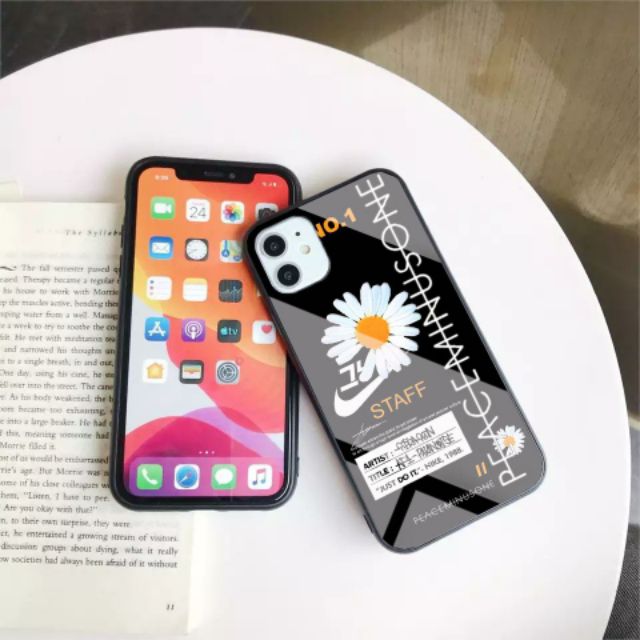 Ốp Lưng Kính Bóng hoa Cúc 13ProMax 12ProMax 11ProMax XSMAX X XS 7Plus FUKISHOP