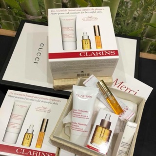 Set mỹ phẩm mini 3 món clarins