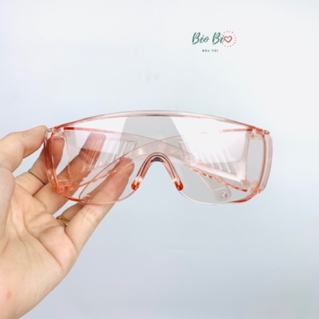 Kính bảo hộ có màu