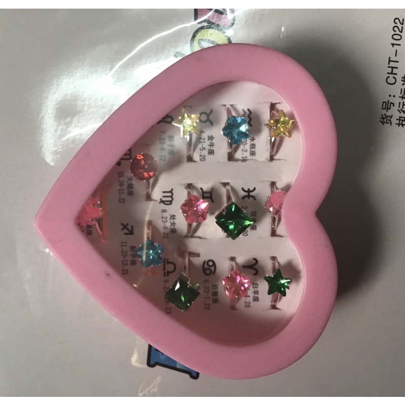 Hộp nhẫn đeo tay