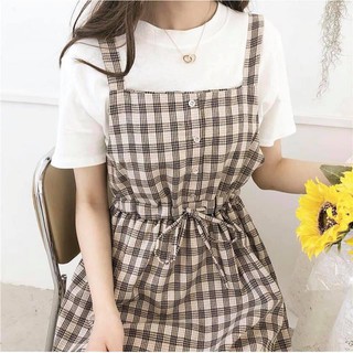 Váy yếm kẻ Hàn Quốc