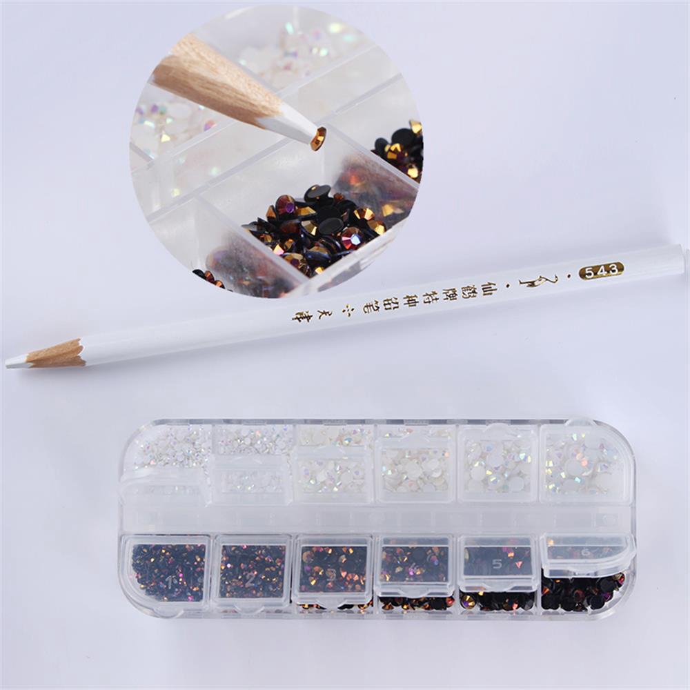 [Hàng mới về] Bộ đá đính trang trí móng tay 3D màu trắng và đen thời trang kèm bút đính đá làm đẹp