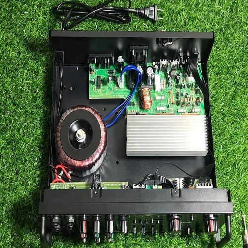 Amply karaoke bluetooth chạy điện 12v và 220v Sunbuck 326BT