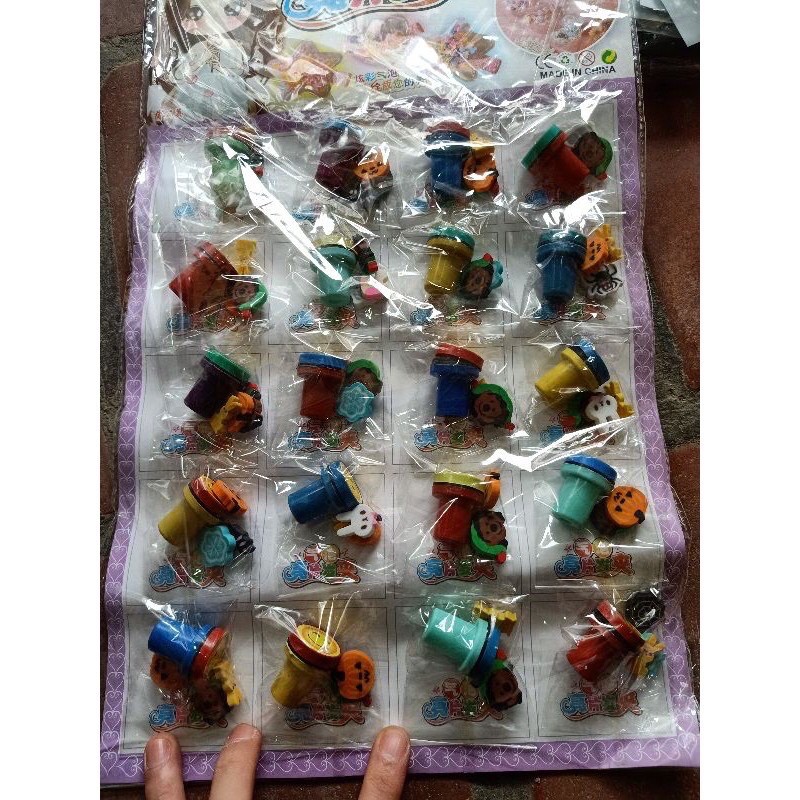 Sỉ Vỉ 20 Chiếc Dấu Ấn Tặng Kèm 3 Thỏi Tẩy Dễ Thương
