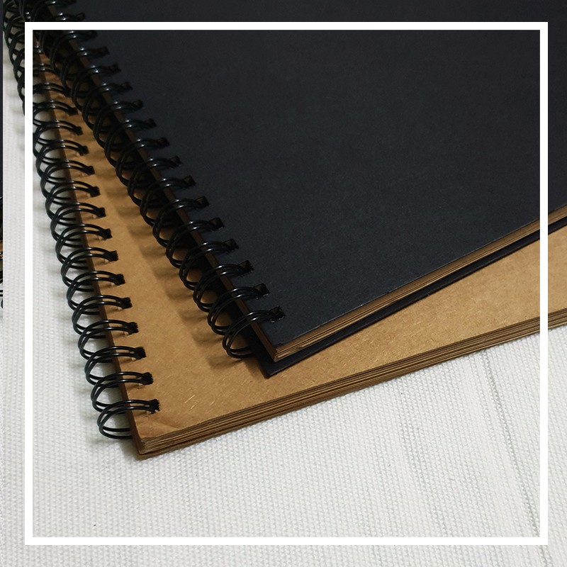 Album Ảnh Ruột Đen Gáy Lò Xo - Size A5 - Gáy sổ chiều dài