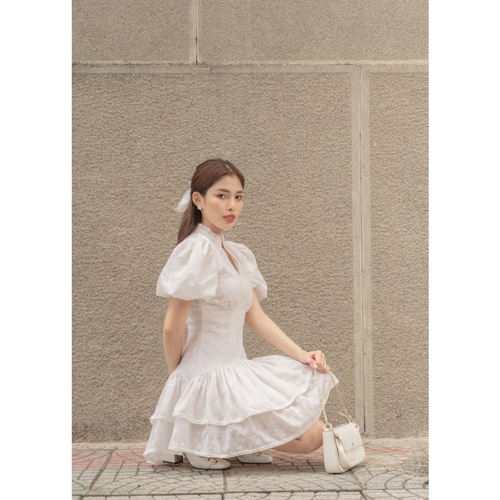 đầm xô thêu 2 tầng tay phồng - emily dress - dearie.club