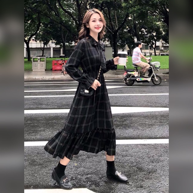 [ORDER] VÁY KẺ DÀI