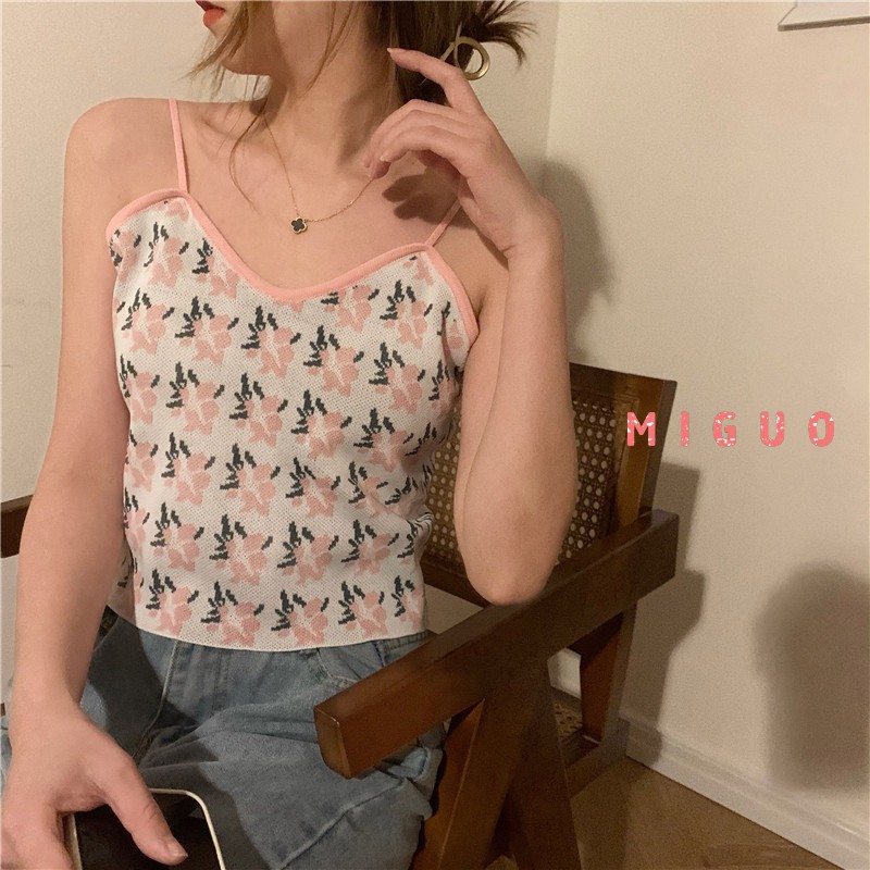 Áo Hai Dây Cổ Chữ V Ôm Dáng Xinh Xắn Dành Cho Nữ