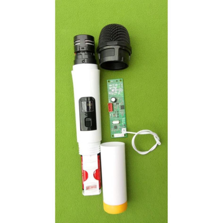 Micro mạch loa kéo VHF tần số 261.8MHz