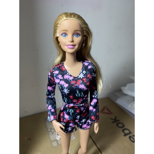 Búp bê Barbie thời trang