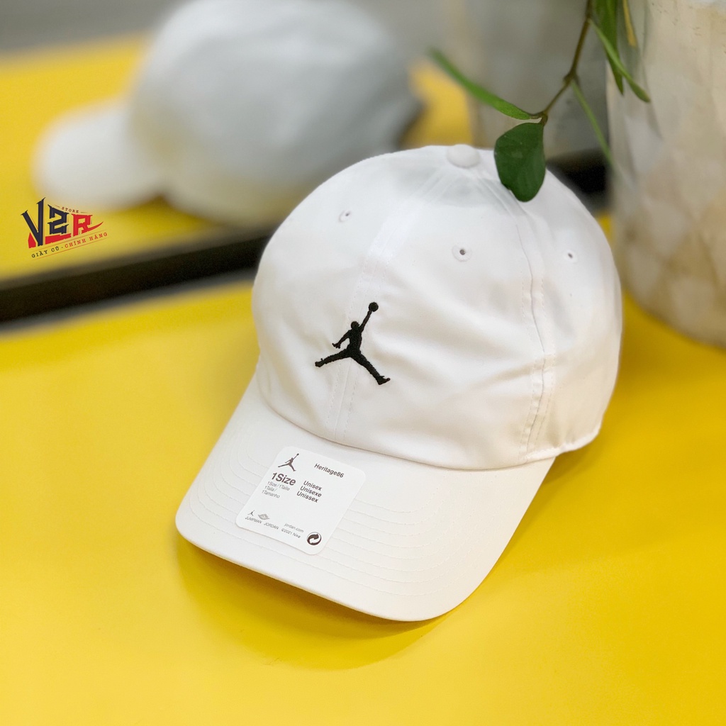 Nón/Mũ Trai Jor.dan 2 Màu Trắng Đen Siêu Xịn Xò💯💯💯