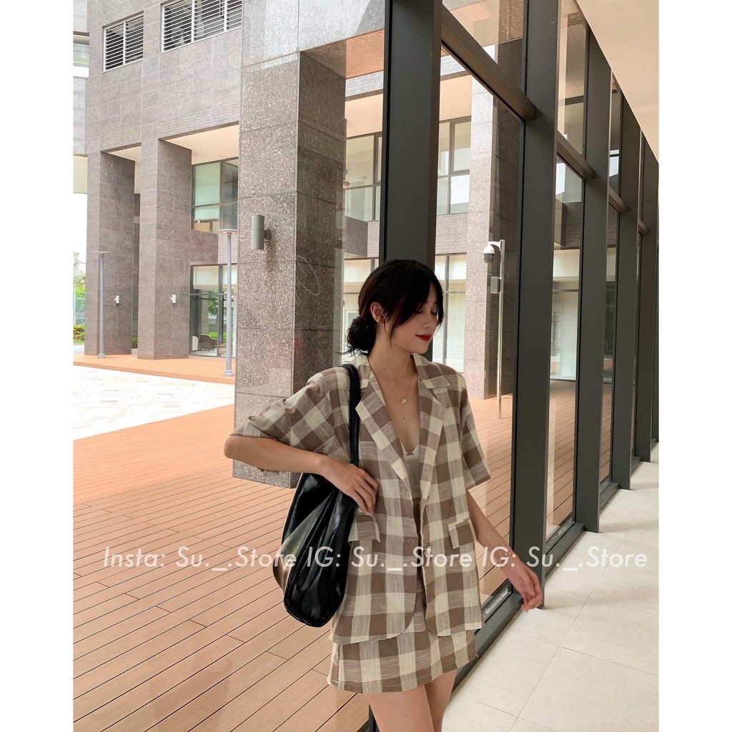 Set áo blazer kẻ ô vuông đệm vai kèm chân váy lưng chun S388 SUSTORE