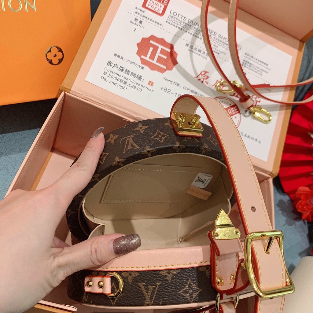 TÚI LV PETITE BOITE CHAPEAU SUPPER