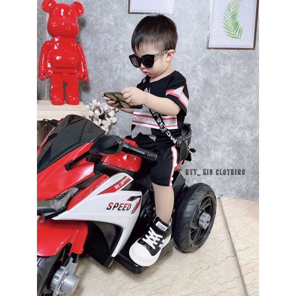 Bộ Ch ristian Di Or ngôi sao cực phong cách cho bé trai - BCDNS
