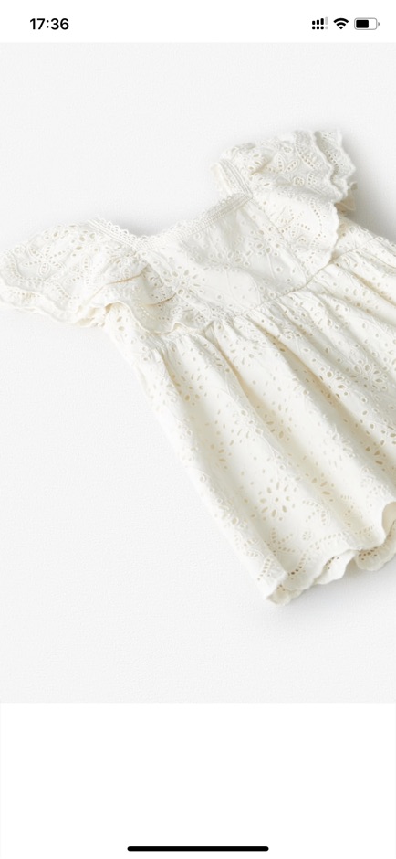 Váy ren trắng Zara hè 2020 vợt sale