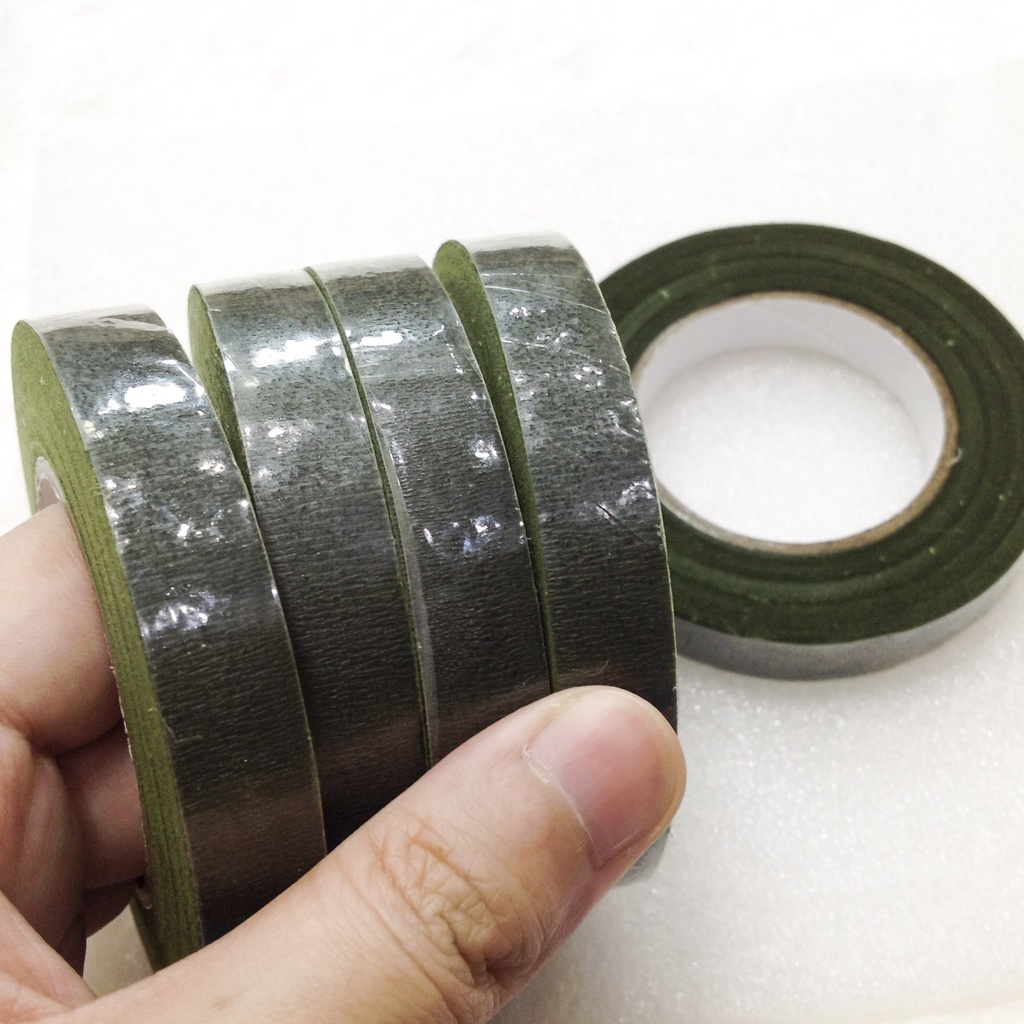 Băng keo sáp xanh dùng cuốn thân cây cành hoa lá