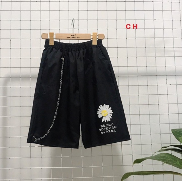 Quần ngố hoa cúc dây xích COB535