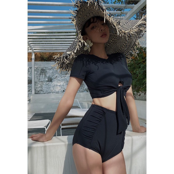 Bikini 2 mảnh áo tay ngắn cột nơ bụng kín đáo, chất liệu co dãn thoải mái