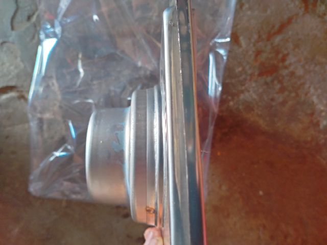 Phễu lọc rác chống hôi inox 100% (15 vuông)(12vuông) ra ống 60 90