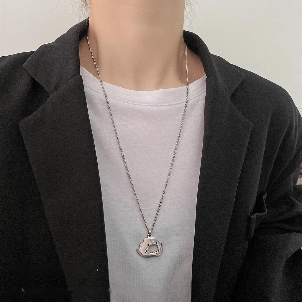 Hoạt Hình Vòng cổ Thép Titan Mặt Hình Quái Vật Nhỏ Phong Cách Hip Hop Đơn Giản