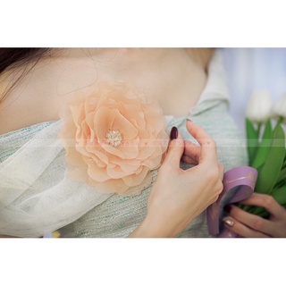 Hoa cài áo handmade cao cấp ( trà kem )