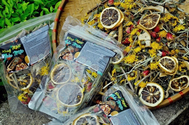 Xông Mặt Thảo Mộc 250 Gram