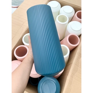 Lọ Hoa Nhựa Size To