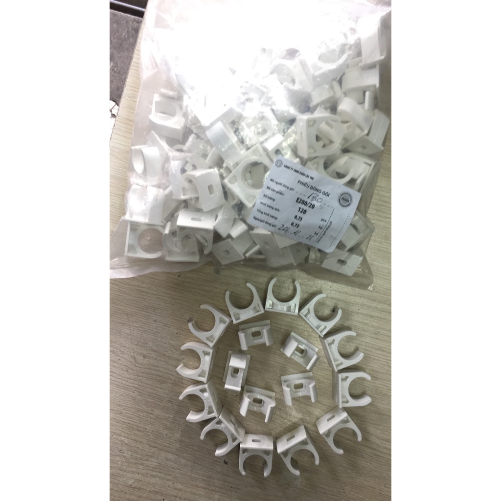 Kẹp đỡ ống PVC20 SP SINO