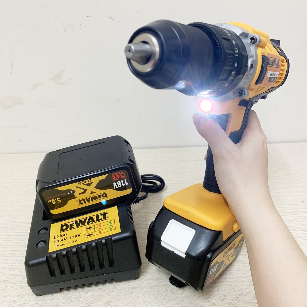 Máy khoan có búa dùng pin DEWALT 118V - PIN chuẩn 10 Cell - Khoan tường, bắt vit, siết bulong,..