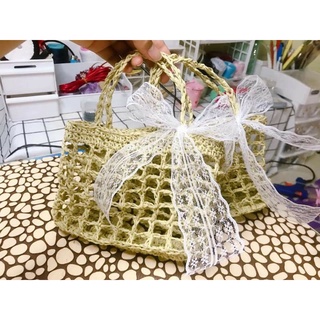 Giỏ picnic, đi biển, chụp ảnh sống ảo.🌊