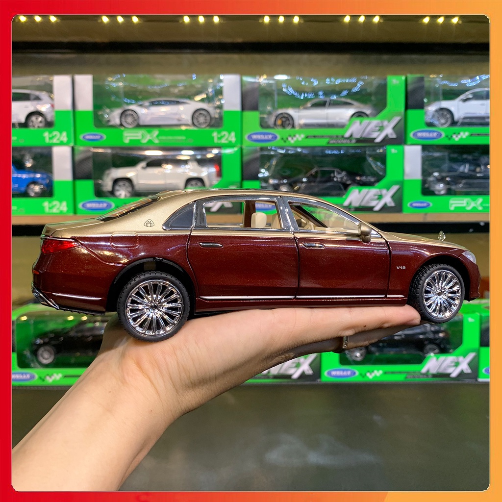 Mô hình xe Mercedes-Maybach S680 tỉ lệ 1:24 XHD