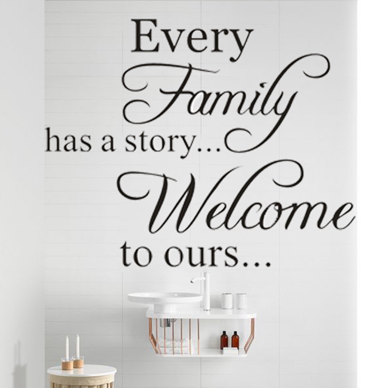 Miếng dán tường hình chữ every Family Has A Story đẹp mắt