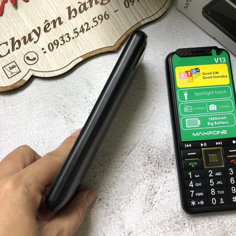 Điện Thoại Maxfone V13 4sim giống N7000 mỏng gọn đẹp mắt