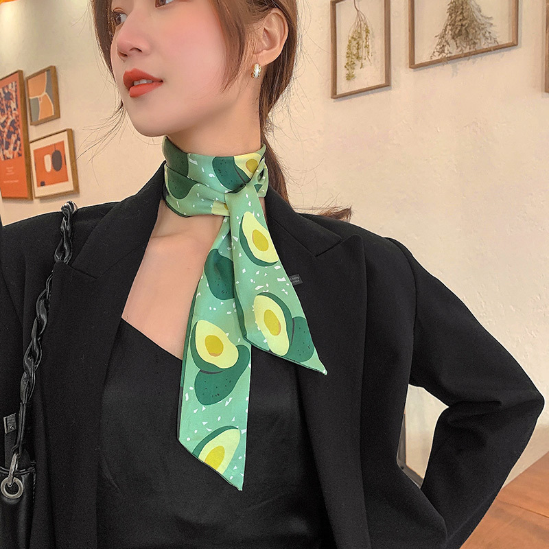 Khăn choàng lụa họa tiết trái cây thời trang dành cho nữ